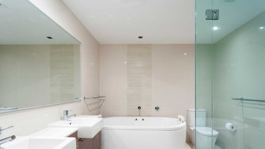 Case Studies: Homes and Hotels Using LED Mirrors