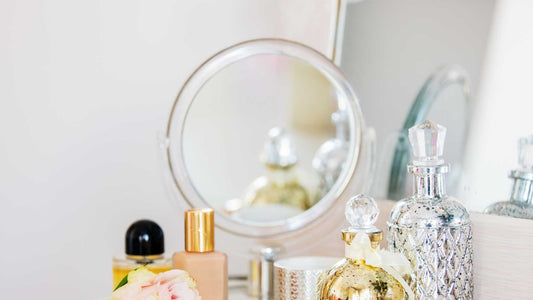 LED Mirrors with Magnification: A Skincare Essential